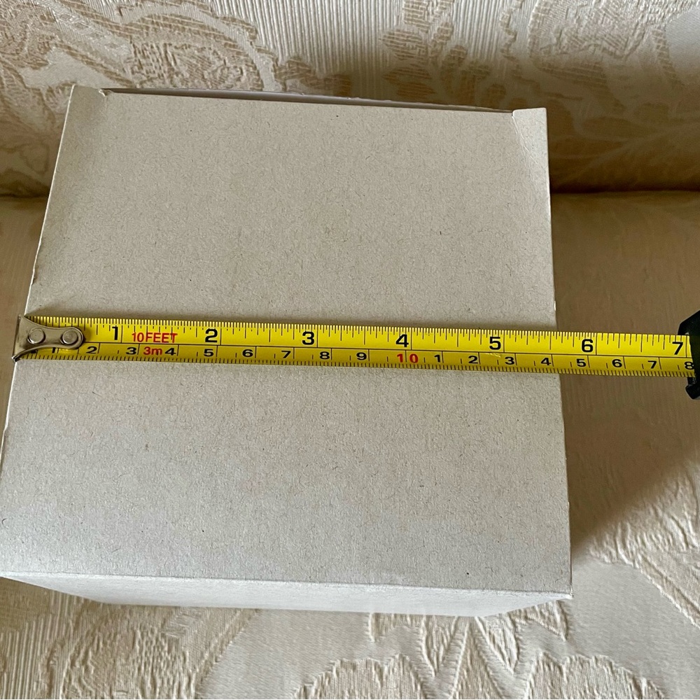 Authentic Burberry Watch Case - Picture 7 of 8